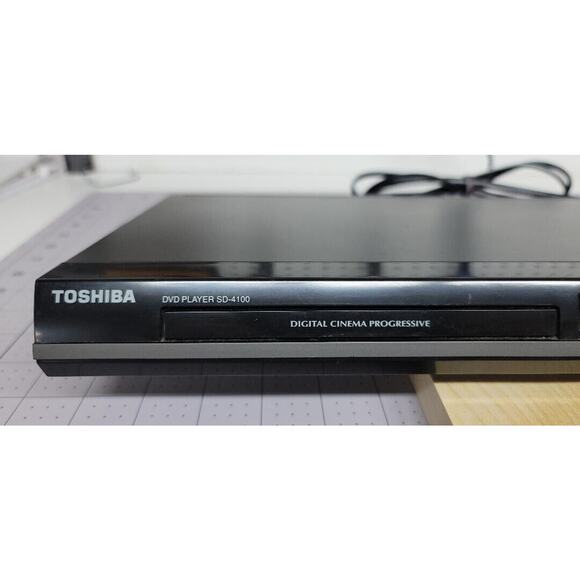 Toshiba SD-4100KU DVD Player -Digital Video WORKING TESTED - Picture 2 of 7